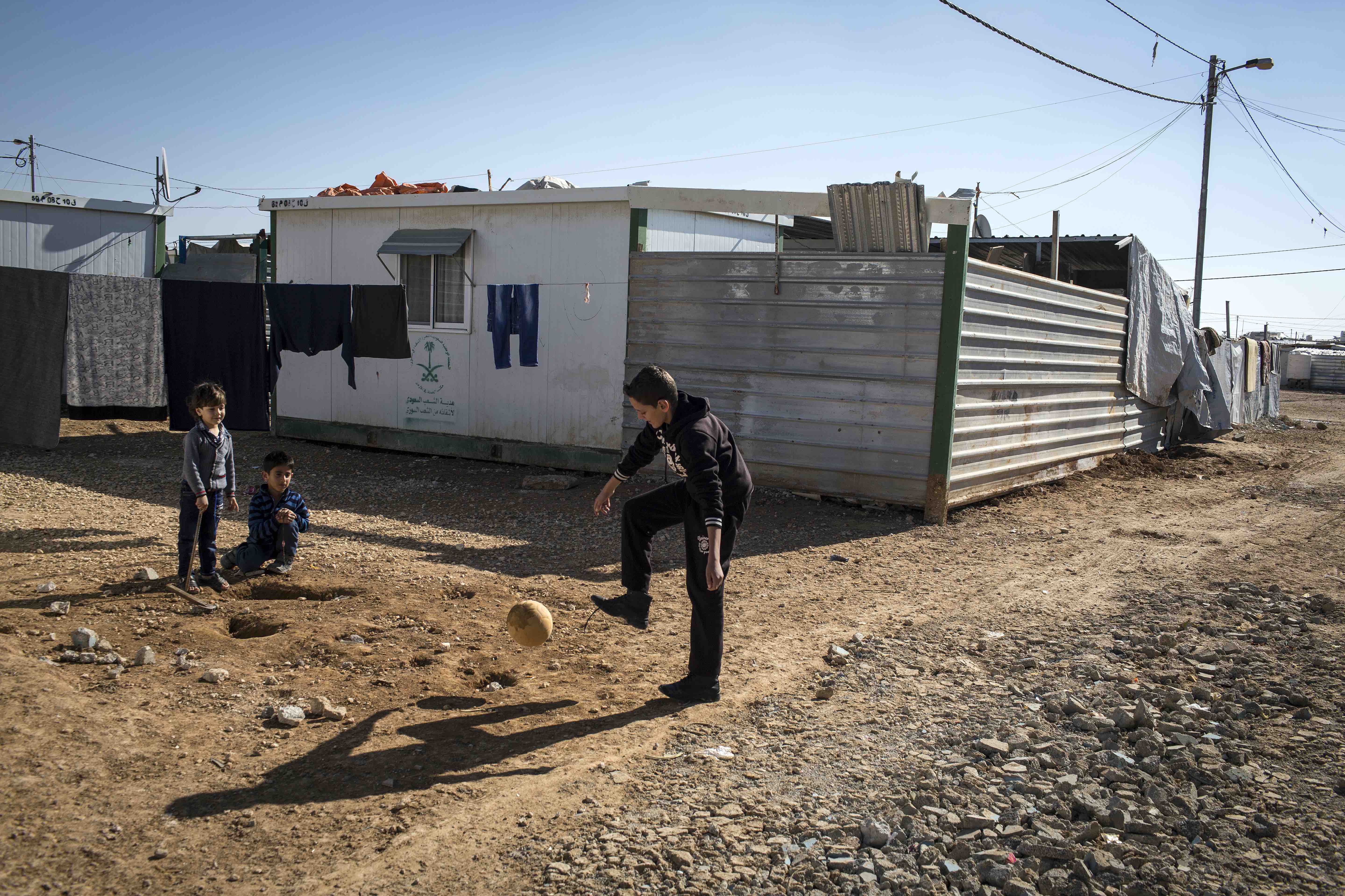 BUILDING BACK BETTER - Sustainable mental health care after emergencies
